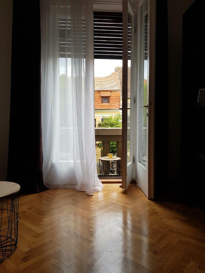 סיביו Street View Apartments מראה חיצוני תמונה