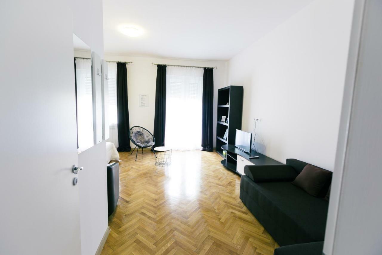 סיביו Street View Apartments מראה חיצוני תמונה
